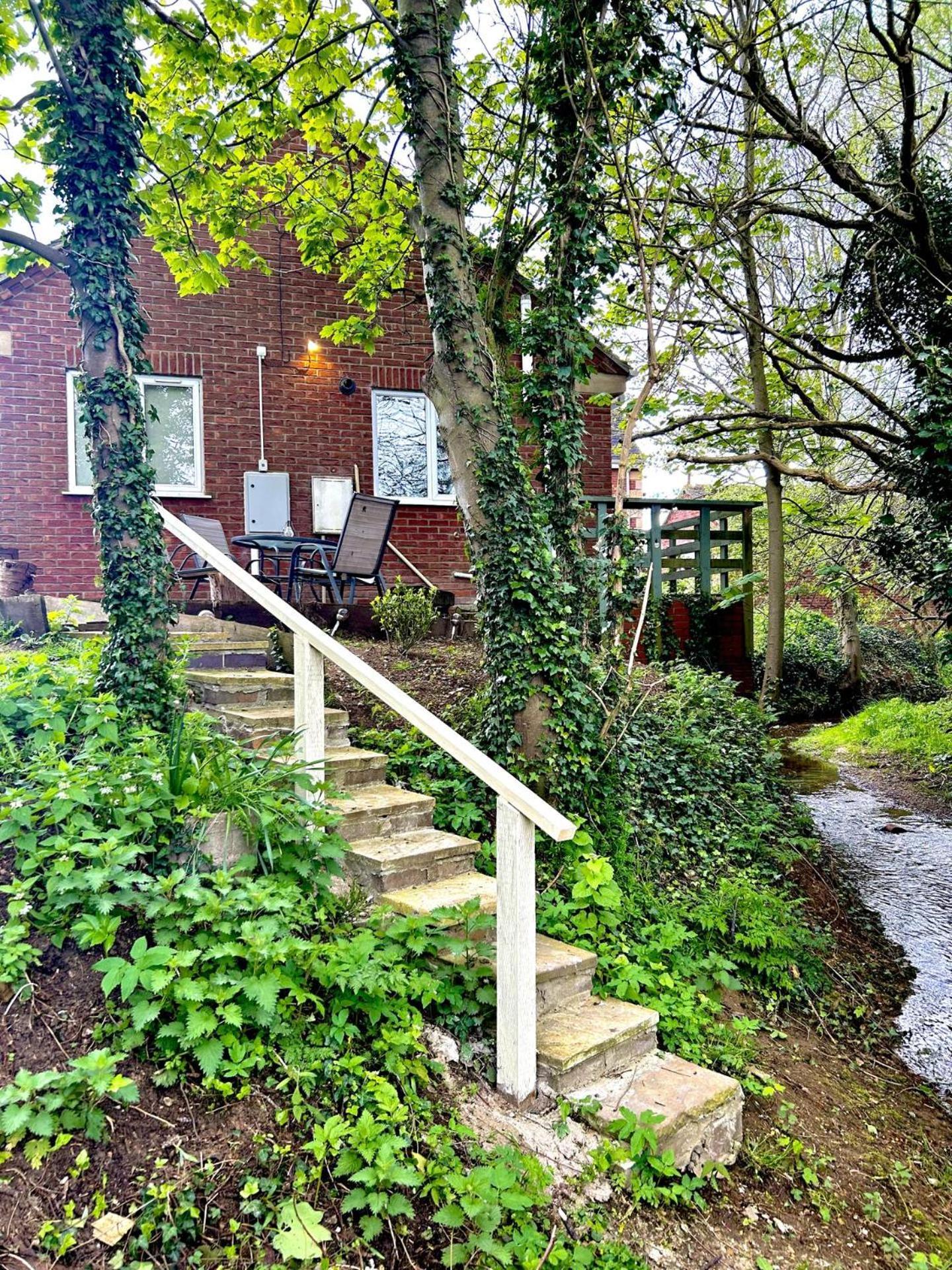 Cosy And Secluded Brook-Side Lodge Sleaford Esterno foto